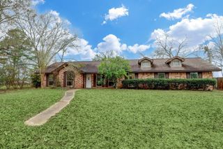 10407 Fairview Drive, Conroe, TX 77385