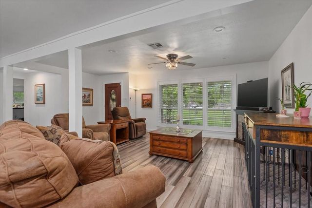 16701 Surrey Lane, Stagecoach, TX 77355