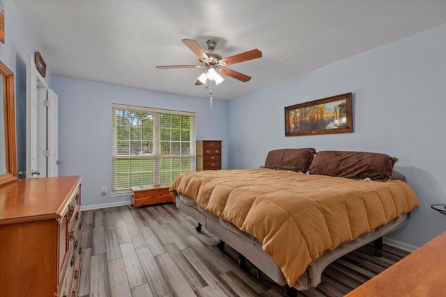 16701 Surrey Lane, Stagecoach, TX 77355