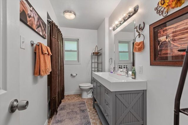 16701 Surrey Lane, Stagecoach, TX 77355