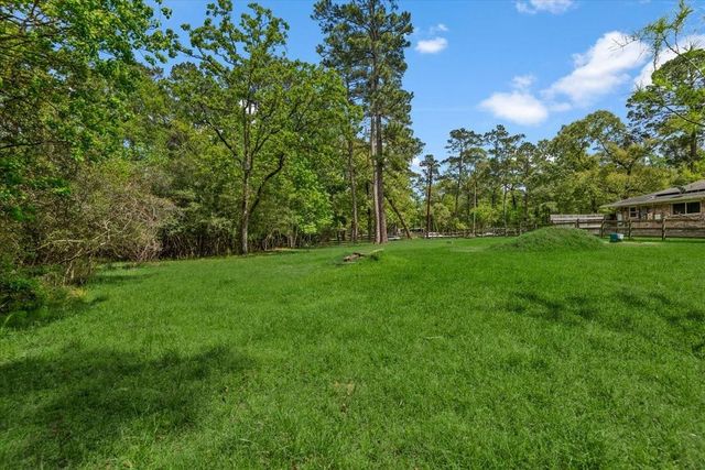 16701 Surrey Lane, Stagecoach, TX 77355