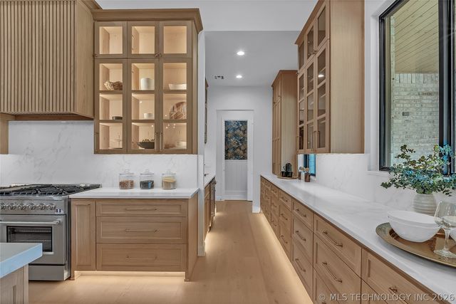 17763 E White Tail Cove, Owasso, OK 74055