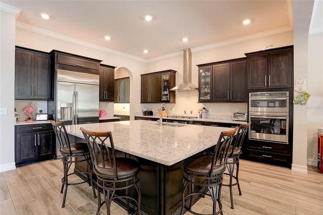 18014 WOODLAND VIEW DRIVE, Lutz, FL 33548