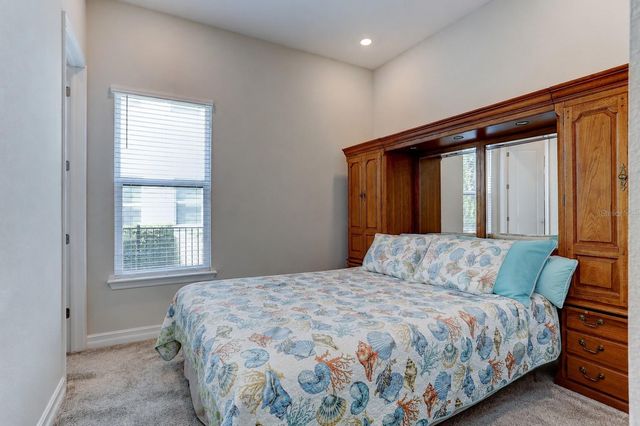 18014 WOODLAND VIEW DRIVE, Lutz, FL 33548