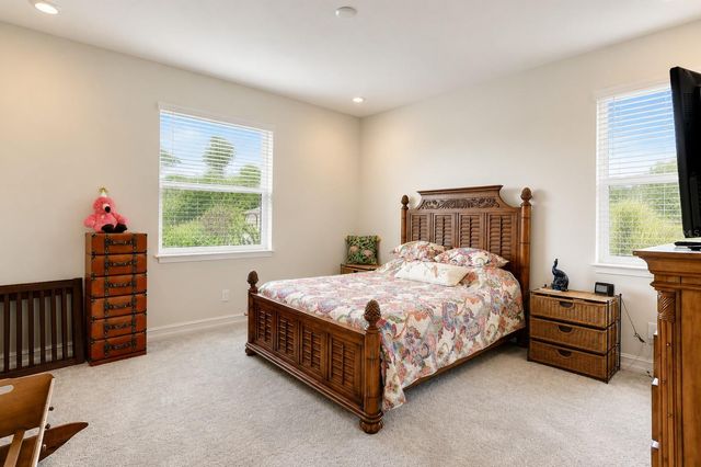 18014 WOODLAND VIEW DRIVE, Lutz, FL 33548