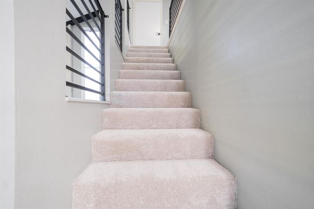 1005 Mockingbird Ln, Longview, TX 75601