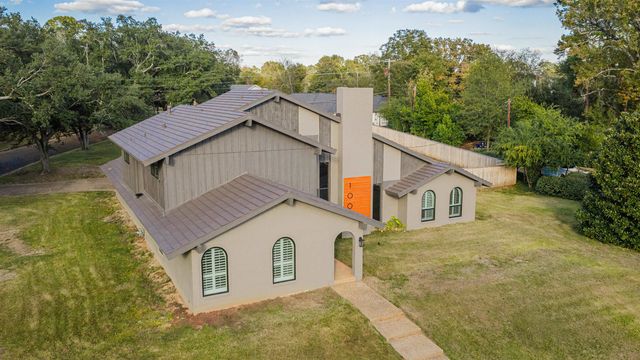 1005 Mockingbird Ln, Longview, TX 75601