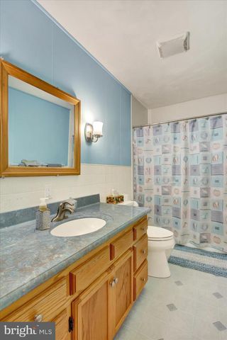 2275 MUMMASBURG RD, Gettysburg, PA 17325