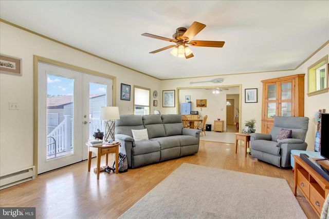 2275 MUMMASBURG RD, Gettysburg, PA 17325