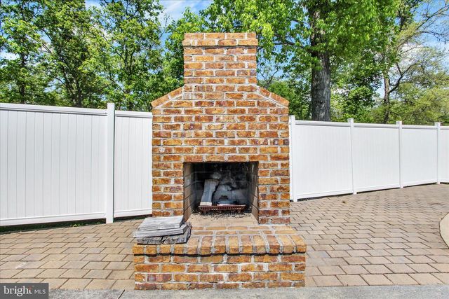 2275 MUMMASBURG RD, Gettysburg, PA 17325