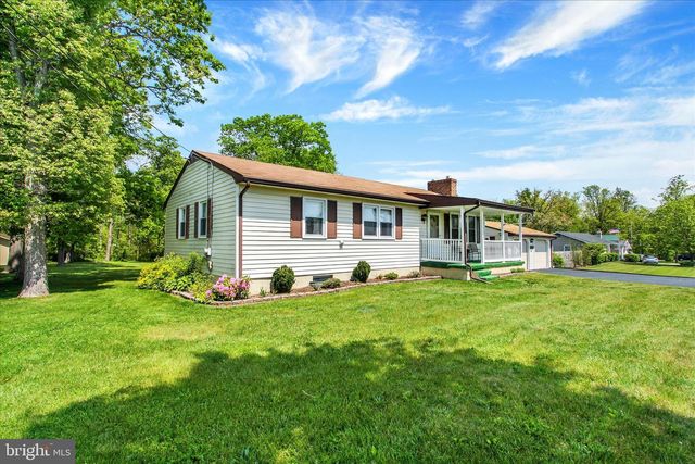 2275 MUMMASBURG RD, Gettysburg, PA 17325