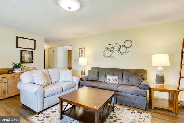 2275 MUMMASBURG RD, Gettysburg, PA 17325