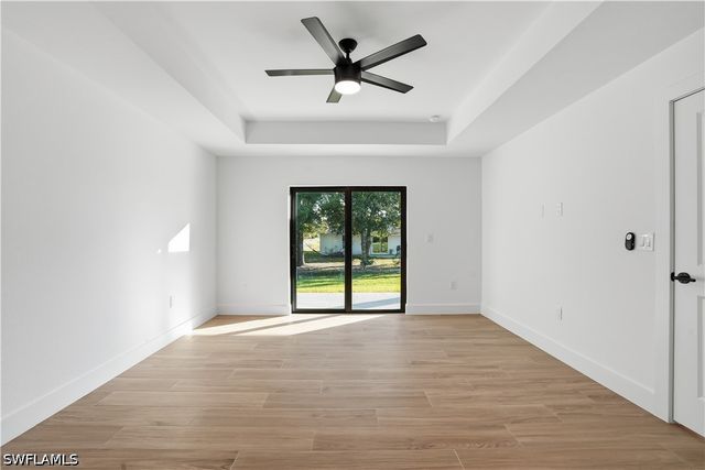 3903 15th ST SW, Lehigh Acres, FL 33976