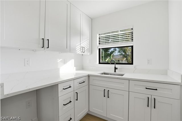 3903 15th ST SW, Lehigh Acres, FL 33976