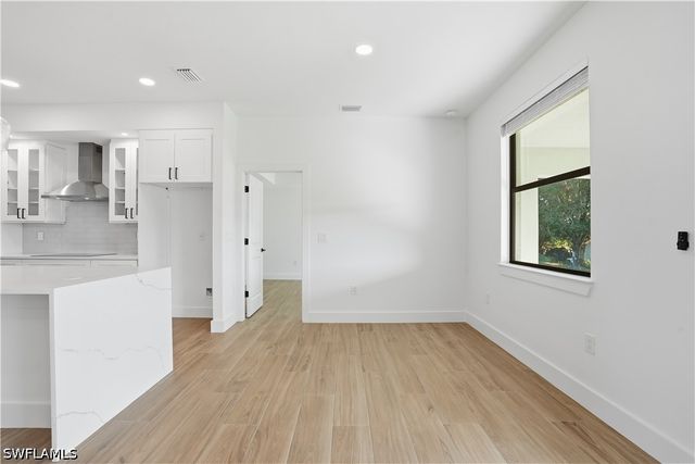 3903 15th ST SW, Lehigh Acres, FL 33976