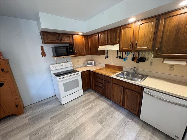 1335 Jefferson Street, Hellertown Boro, PA 18055
