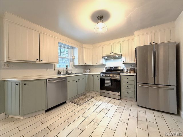 17 University Court, Amherst, NY 14226