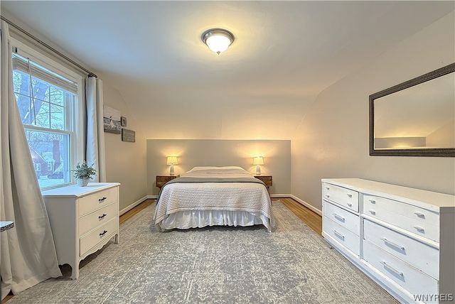 17 University Court, Amherst, NY 14226