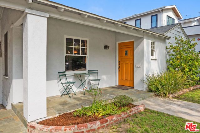 10531 Oaklawn Road, Los Angeles, CA 90064