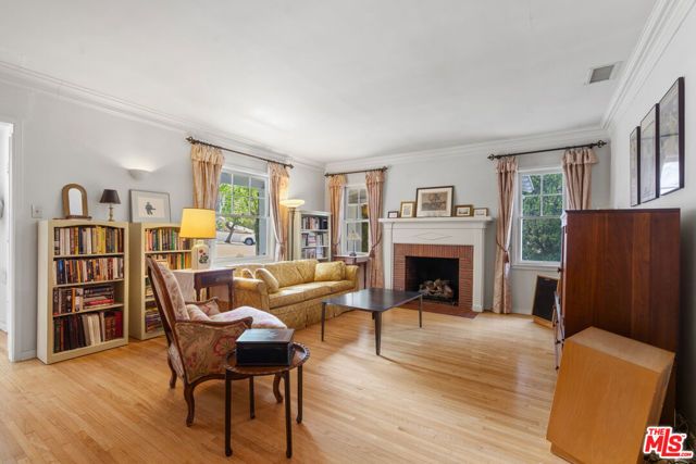 10531 Oaklawn Road, Los Angeles, CA 90064