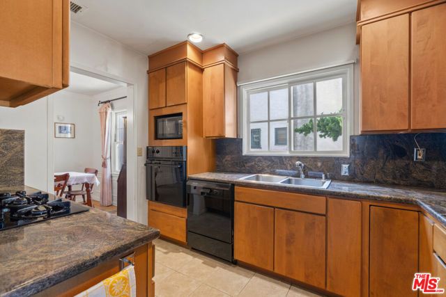 10531 Oaklawn Road, Los Angeles, CA 90064