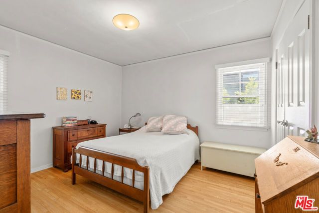 10531 Oaklawn Road, Los Angeles, CA 90064