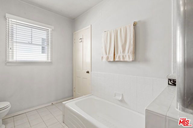 10531 Oaklawn Road, Los Angeles, CA 90064