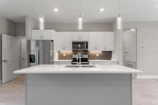 1251 DUSTIN ROAD, North Port, FL 34288