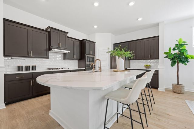 961 Oak Chase WAY 40, Leander, TX 78641