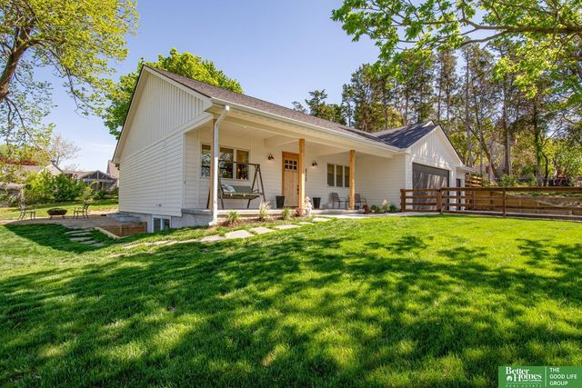 8228 Browne Street, Omaha, NE 68134