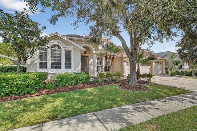 1754 FIRCREST COURT, Wesley Chapel, FL 33543