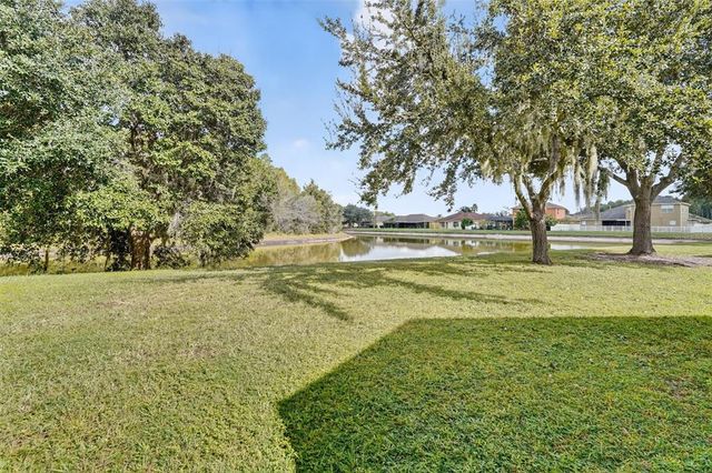 1754 FIRCREST COURT, Wesley Chapel, FL 33543