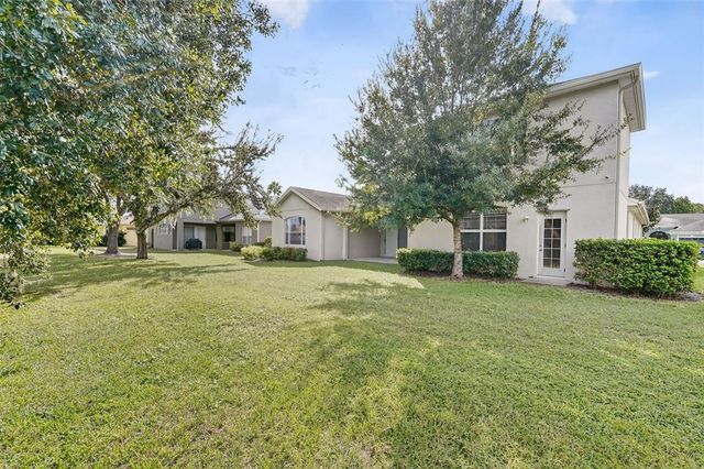 1754 FIRCREST COURT, Wesley Chapel, FL 33543