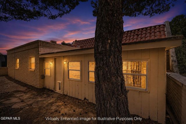 130 S APACHE GOLD Loop, Santa Teresa, NM 88008
