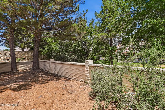130 S APACHE GOLD Loop, Santa Teresa, NM 88008
