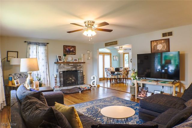 4145 Old River Road, Philo, OH 43771