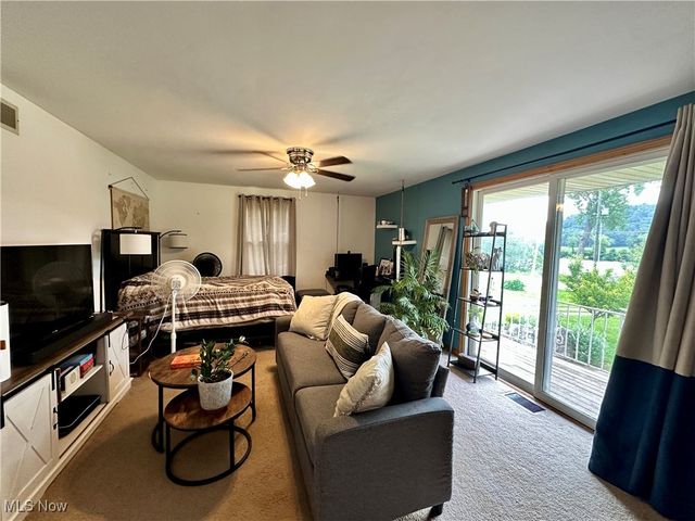 4145 Old River Road, Philo, OH 43771