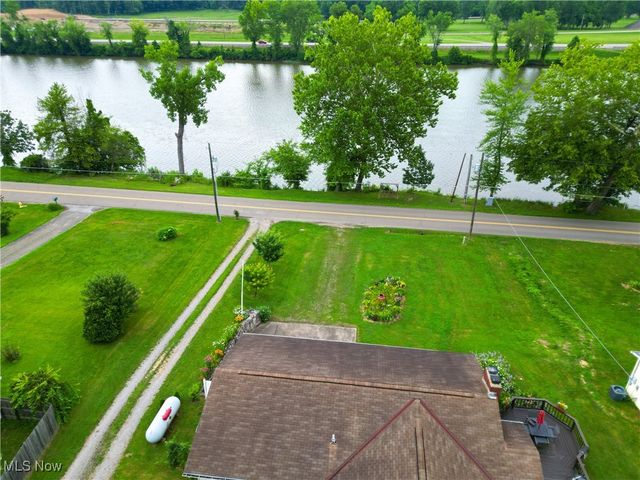 4145 Old River Road, Philo, OH 43771
