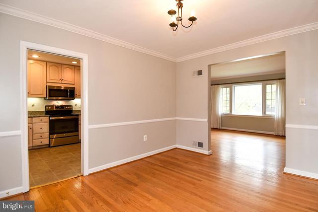 4520 41ST ST N, Arlington, VA 22207