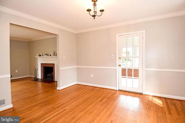 4520 41ST ST N, Arlington, VA 22207