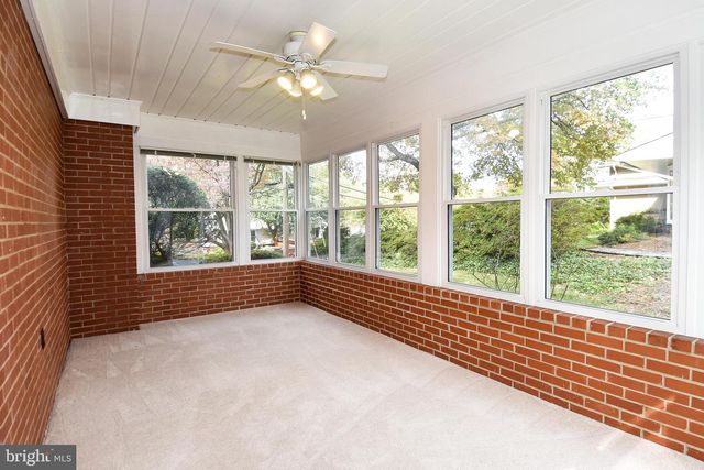 4520 41ST ST N, Arlington, VA 22207