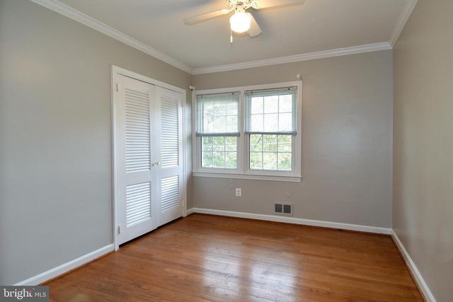 4520 41ST ST N, Arlington, VA 22207