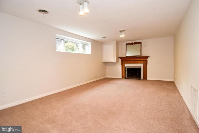 4520 41ST ST N, Arlington, VA 22207