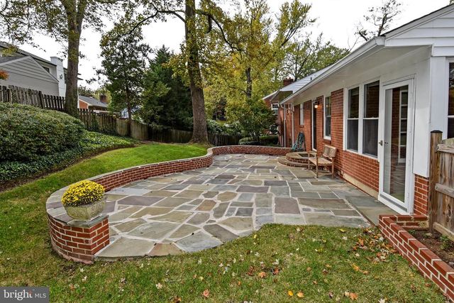 4520 41ST ST N, Arlington, VA 22207