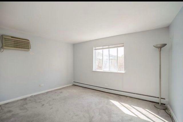 930 ONTARIO Street 4F, Oak Park, IL 60302