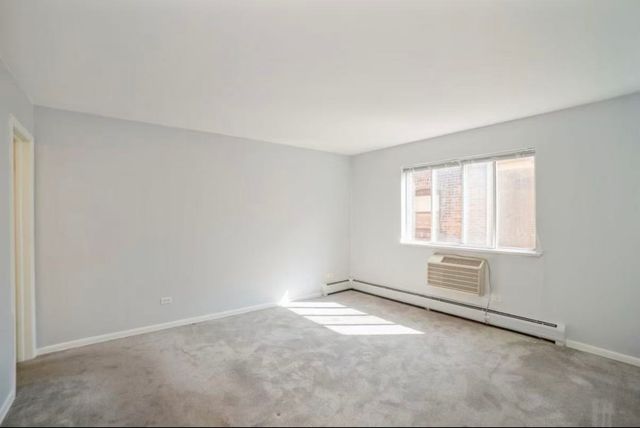 930 ONTARIO Street 4F, Oak Park, IL 60302