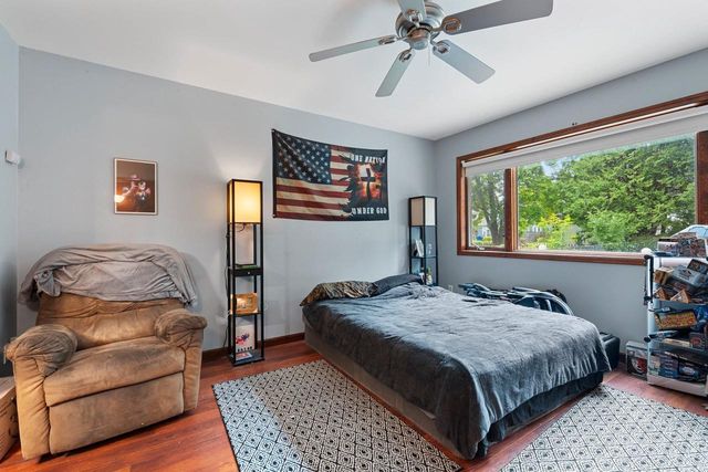 1418 W WASHINGTON STREET, Appleton, WI 54914