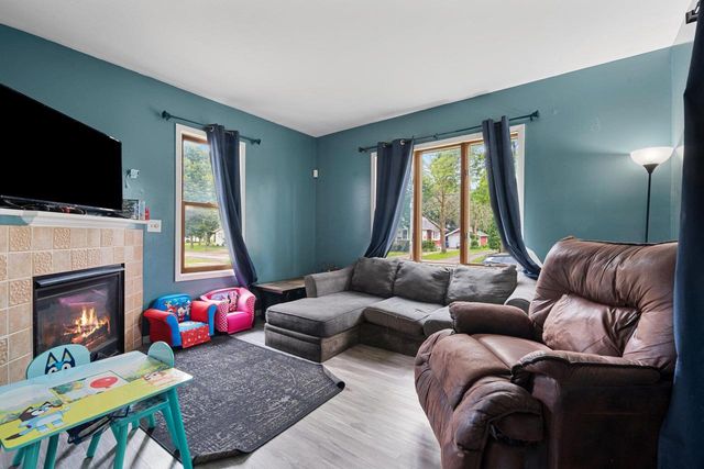 1418 W WASHINGTON STREET, Appleton, WI 54914