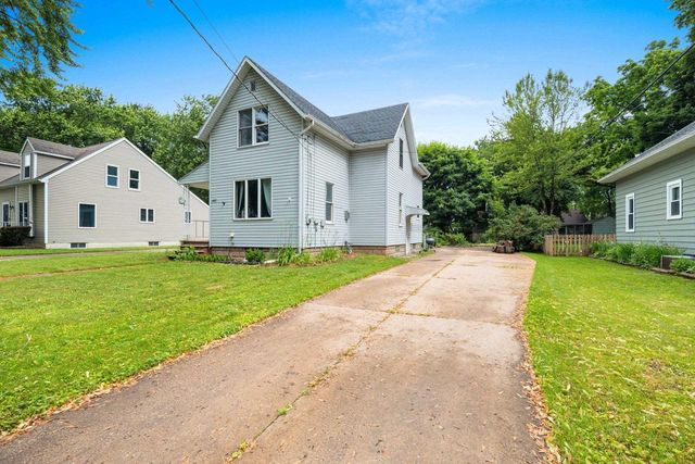 1418 W WASHINGTON STREET, Appleton, WI 54914