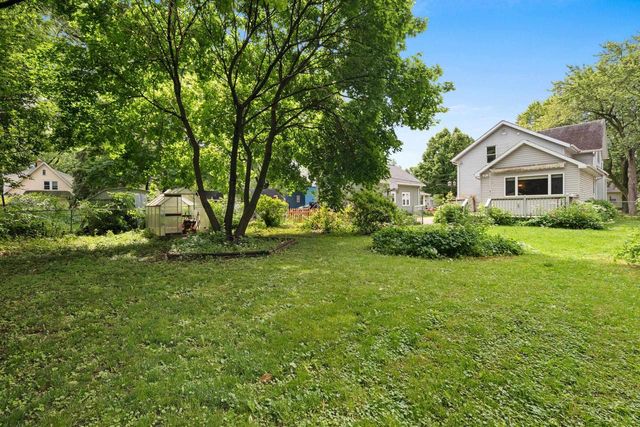 1418 W WASHINGTON STREET, Appleton, WI 54914